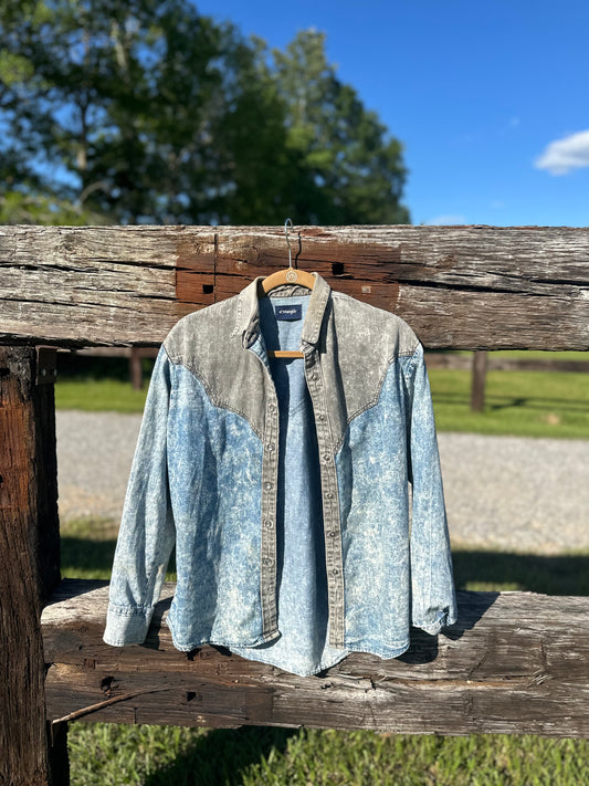 Vintage wrangler pearl snap