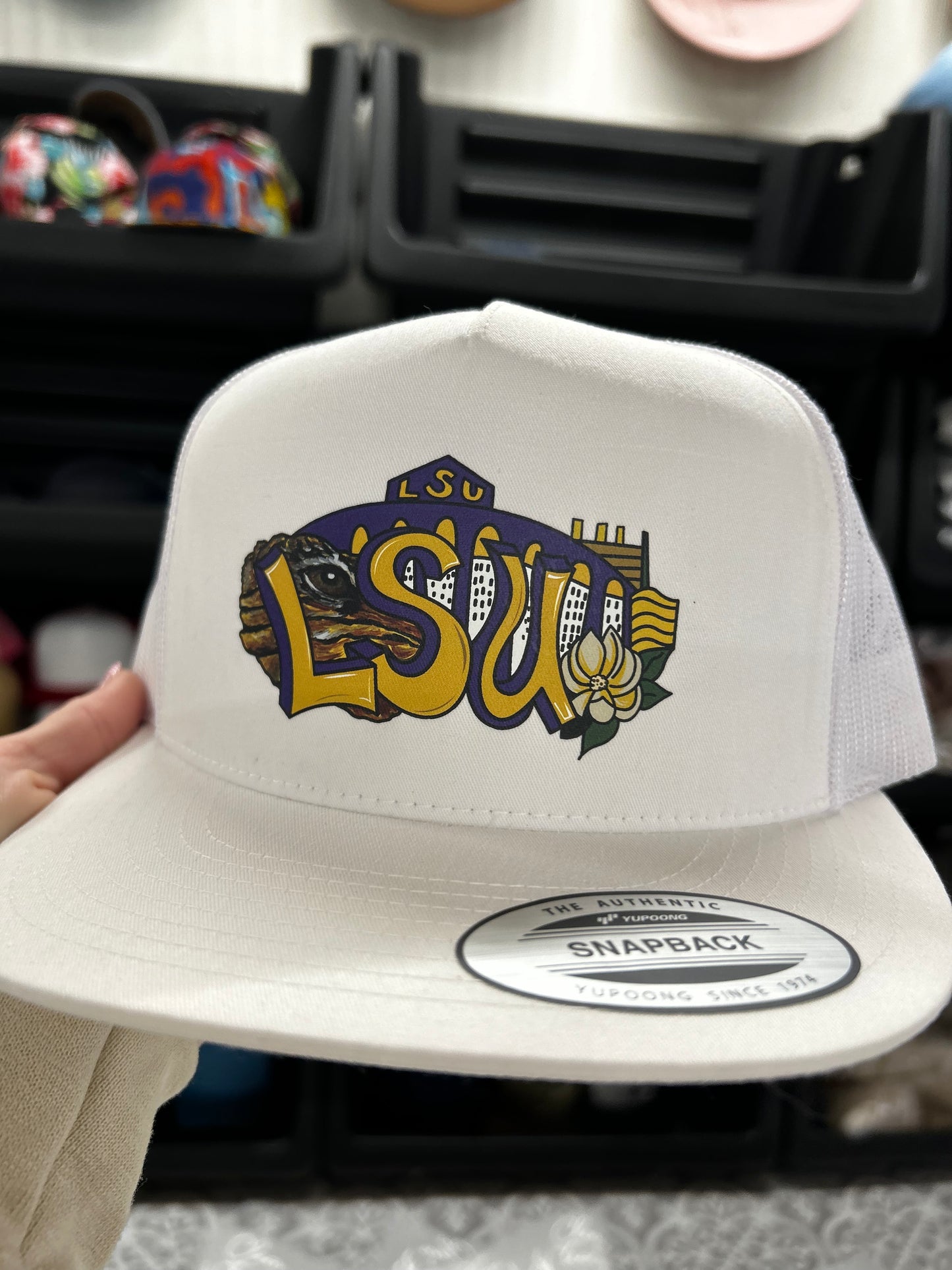 DOWNTOWN EF HAT