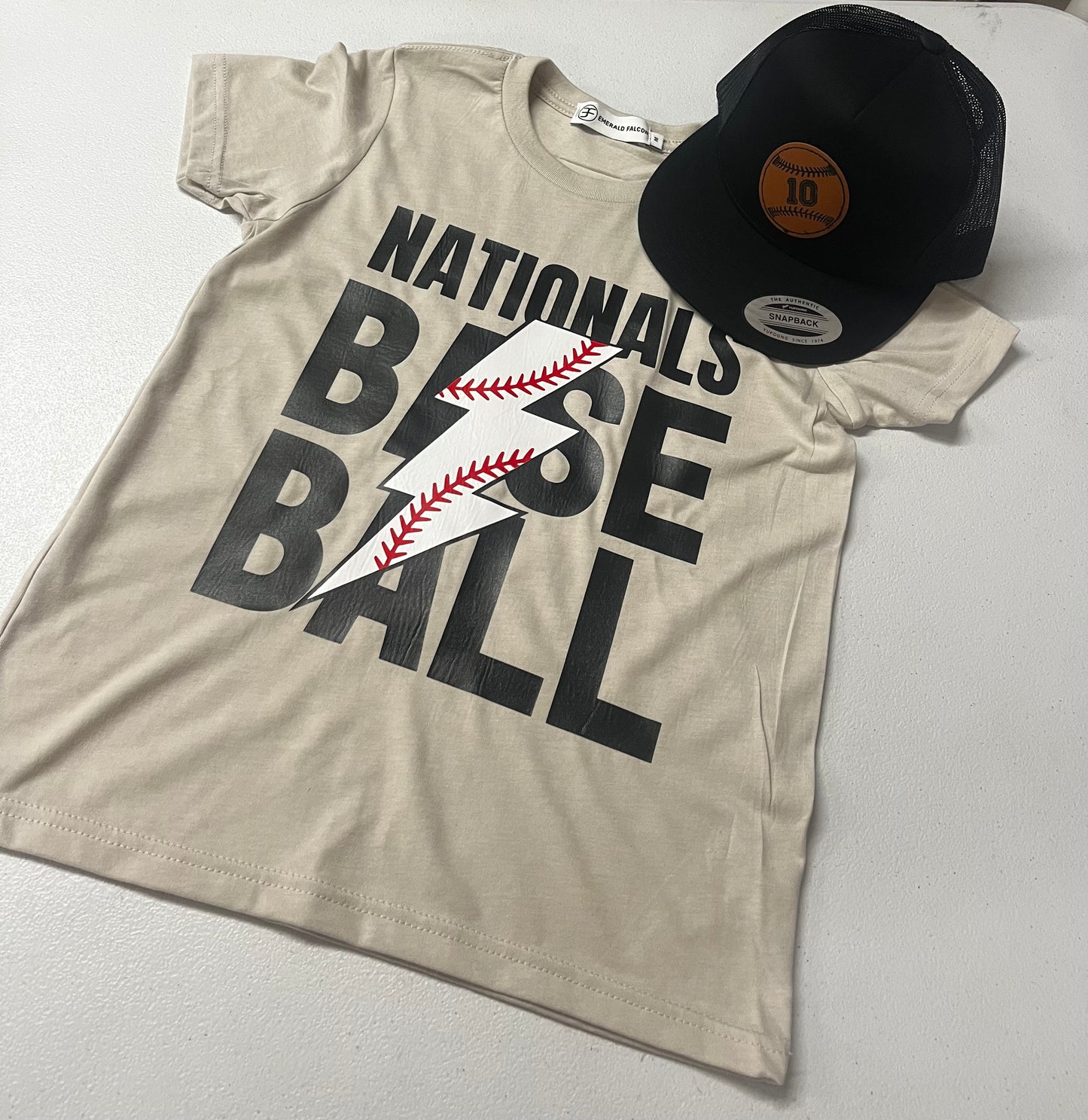 BASEBALL GRAPHIC TEE