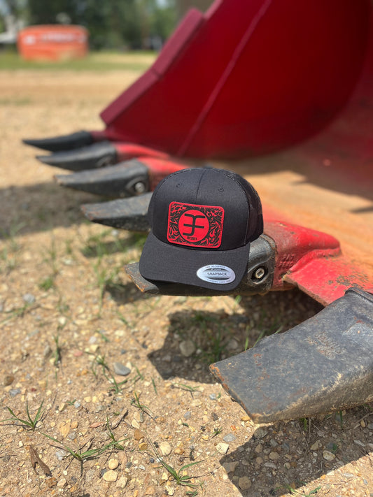 RED ON BLACK WESTERN ROUND BILL EF HAT